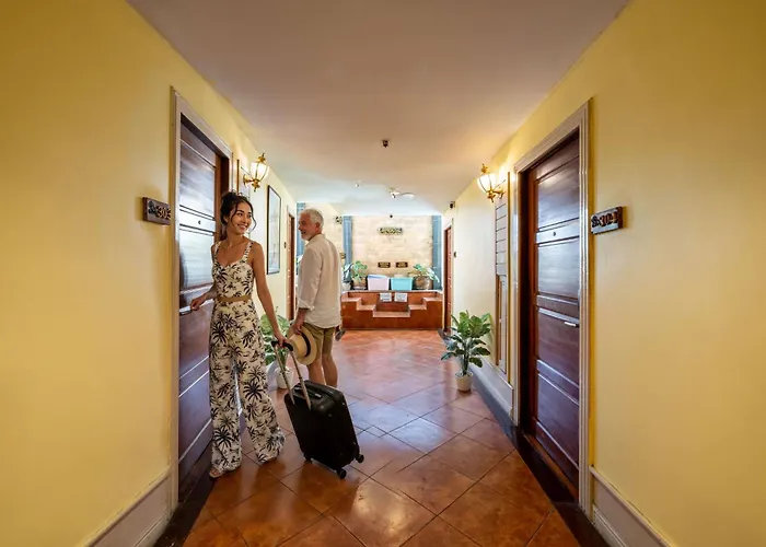 Hotel By Royal Ivory Nana 3*